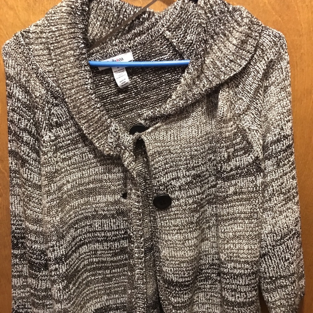 Woman’s button up